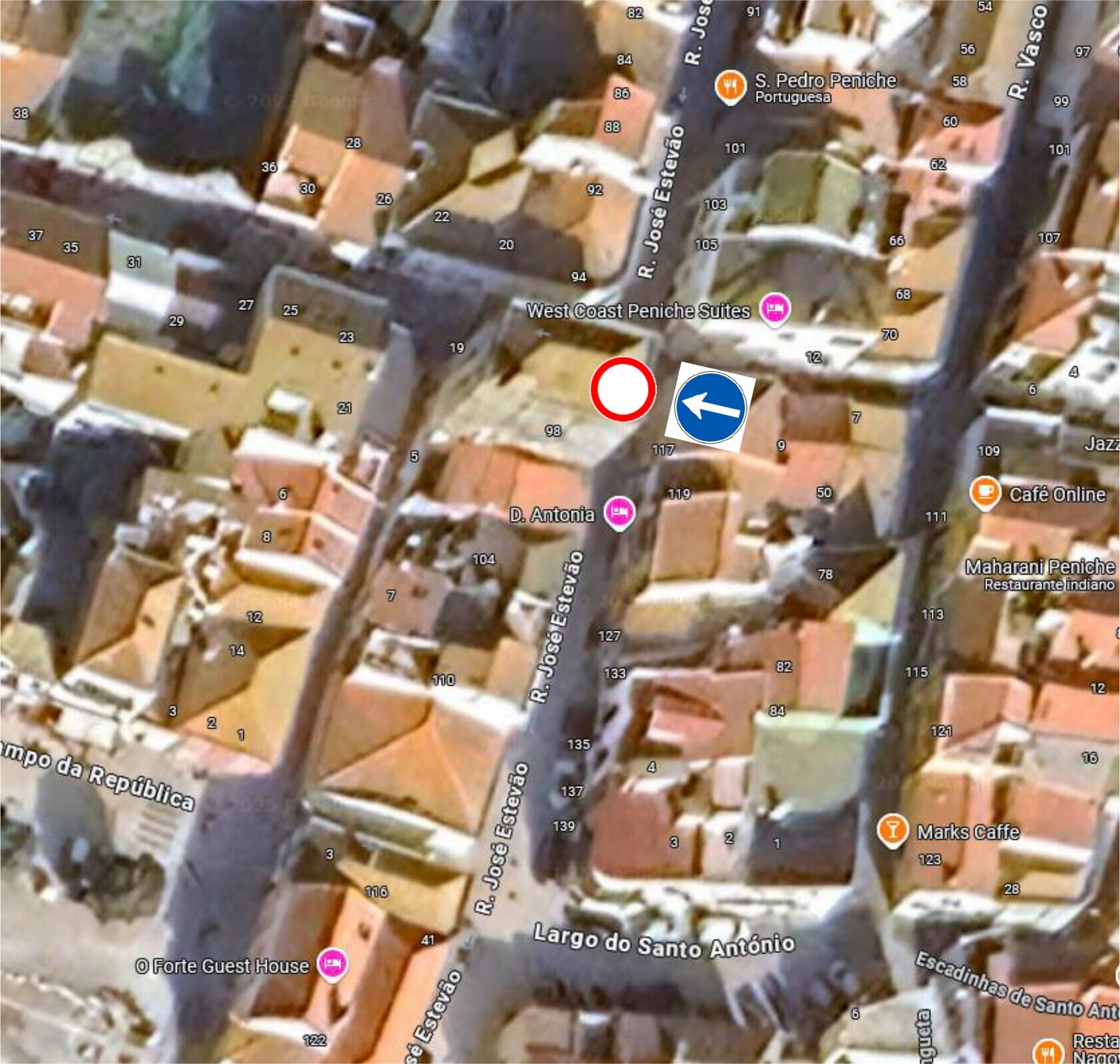 SMAS - Corte de trânsito na Rua José Estevão - Freguesia de Peniche