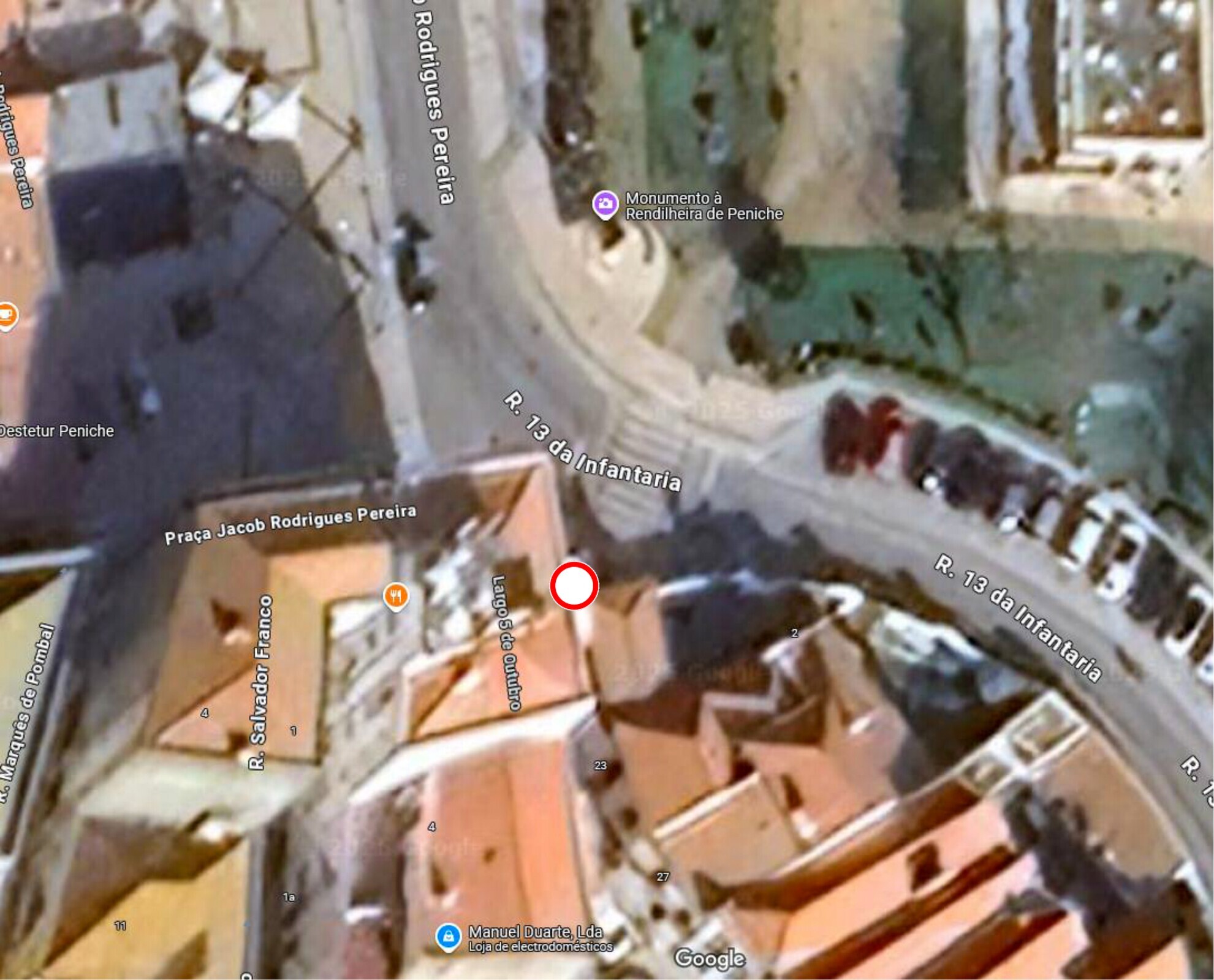 SMAS - Corte de trânsito no Largo 5 de Outubro - Freguesia de Peniche