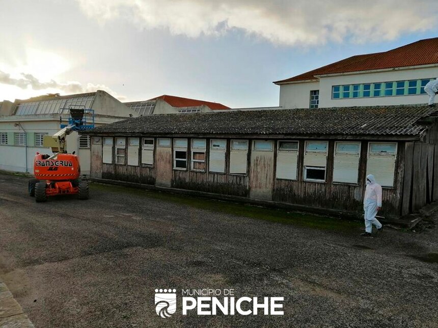 Remo&ccedil;&atilde;o de Fibrocimento das Escolas - Escola Secund&aacute;ria de Peniche